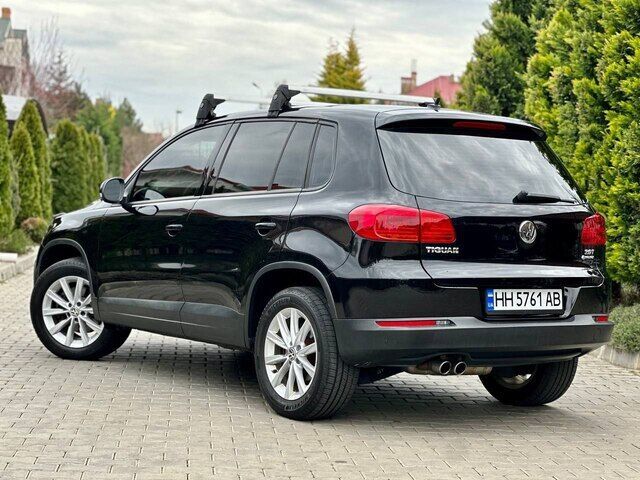 Срочная продажа авто Volkswagen Tiguan фото 5