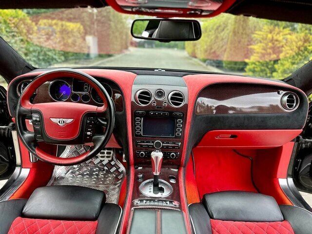 Срочная продажа авто Bentley Continental GT фото 4