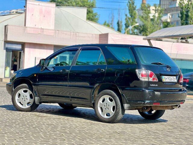 Срочная продажа авто Lexus RX 300 фото 7