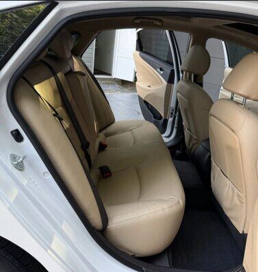 Срочная продажа авто Hyundai Sonata фото 5