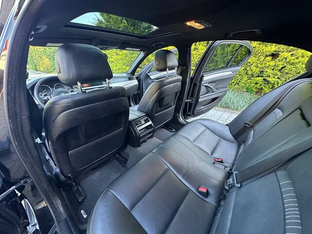Срочная продажа авто BMW 5 Series фото 4