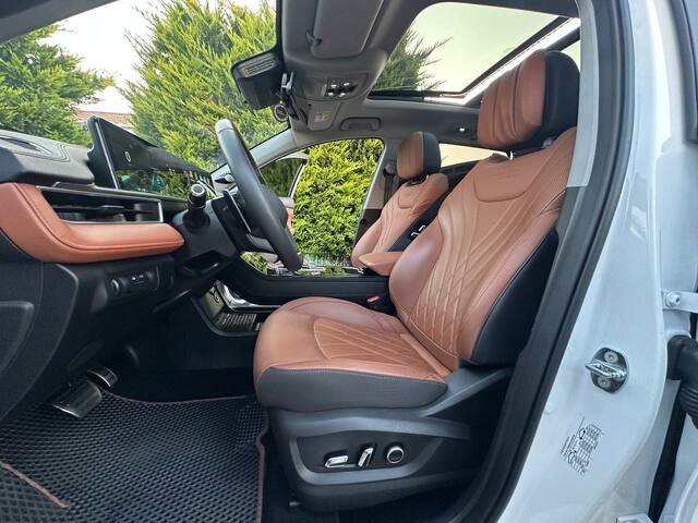 Срочная продажа авто Cherry Tiggo 8 Pro фото 4