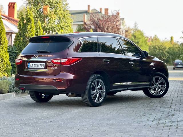 Срочная продажа авто Infiniti QX60 фото 4