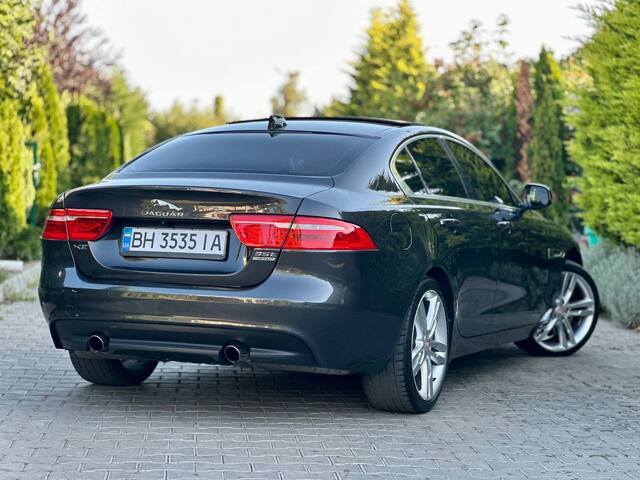 Срочная продажа авто Jaguar XE фото 7