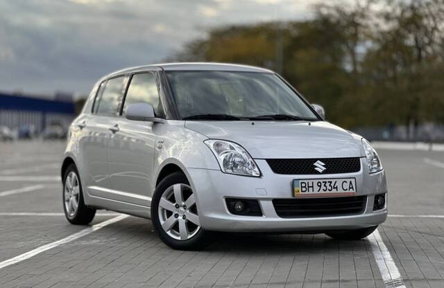 Срочная продажа авто Suzuki Swift фото 7