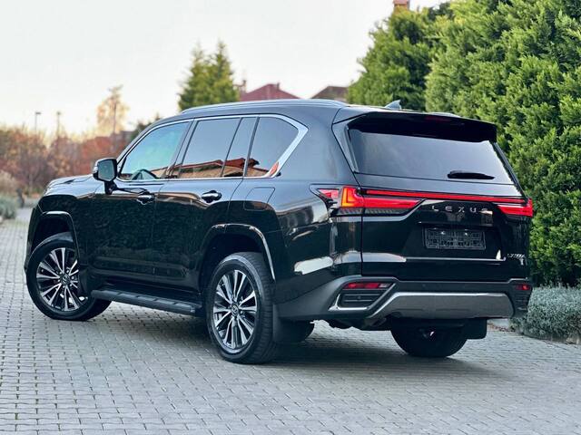 Срочная продажа авто Lexus LX500d фото 7