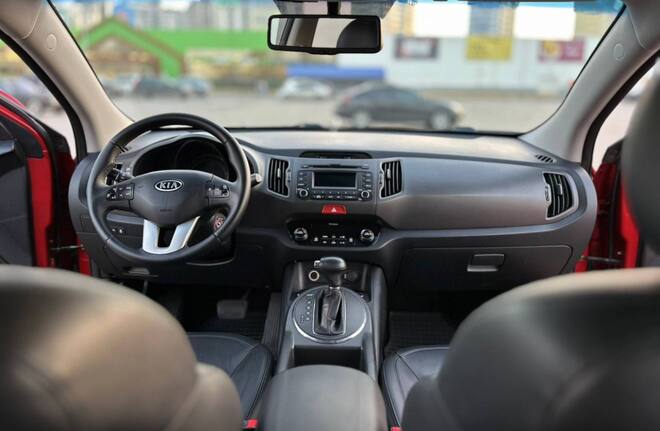 Срочная продажа авто Kia Sportage фото 6