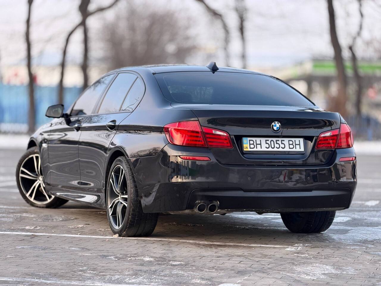 Срочная продажа авто BMW 5 Series фото 7