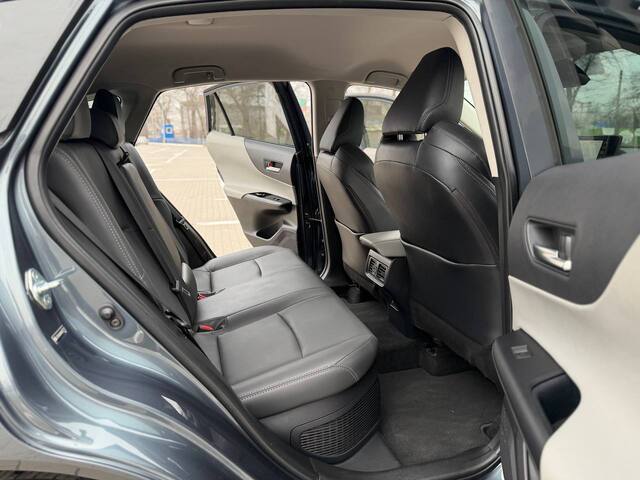 Срочная продажа авто Toyota Venza фото 2