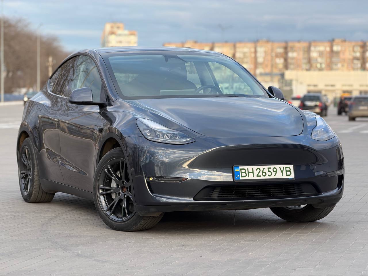 Tesla Model Y Long range dual motor 