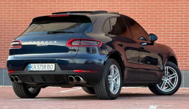 Срочная продажа авто Porsche Macan фото 7
