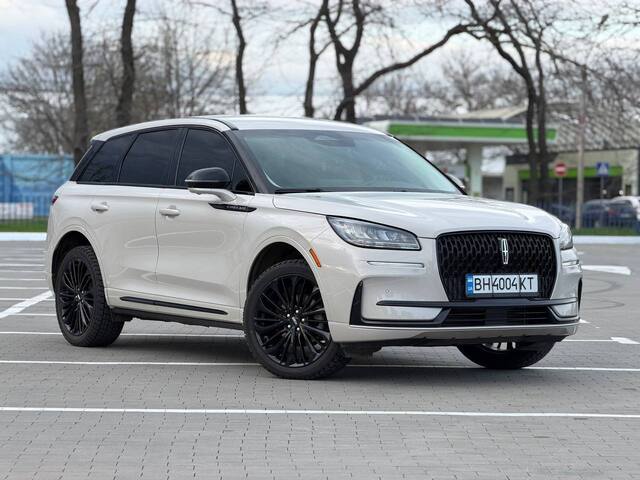 Срочная продажа авто Lincoln Corsair фото 5