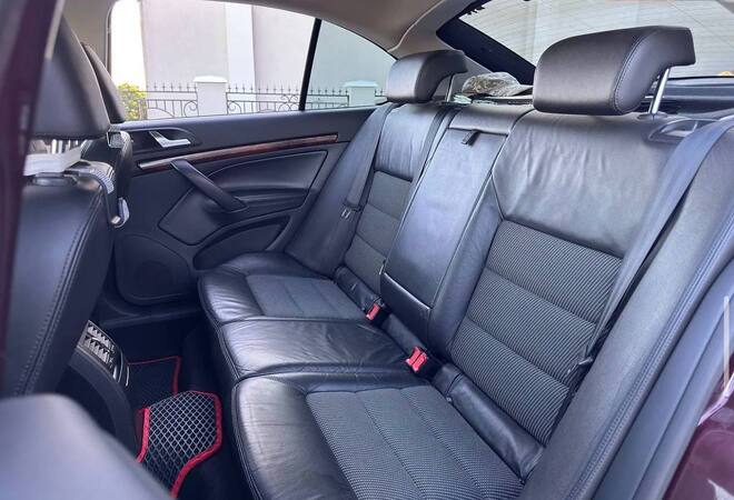 Срочная продажа авто Skoda Octavia фото 3