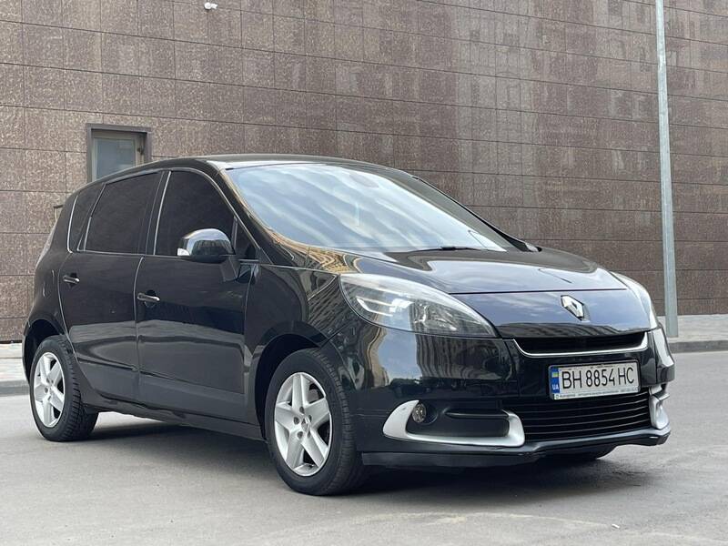 Срочная продажа авто Renault Megane фото 4