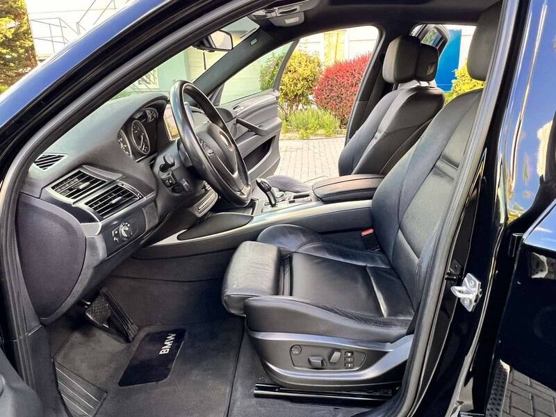 Срочная продажа авто BMW X6 фото 11