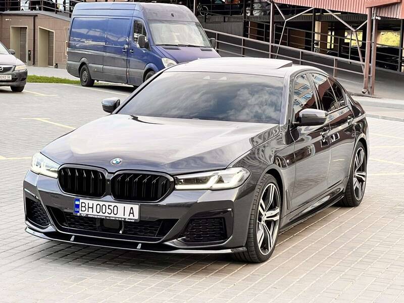 Срочная продажа авто BMW 5-series фото 4
