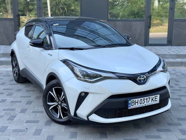 Срочная продажа авто Toyota C-HR Hybrid  фото 1