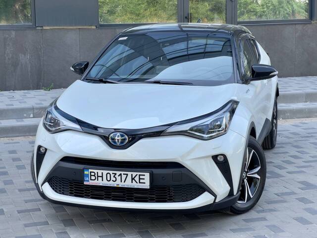 Срочная продажа авто Toyota C-HR Hybrid  фото 5