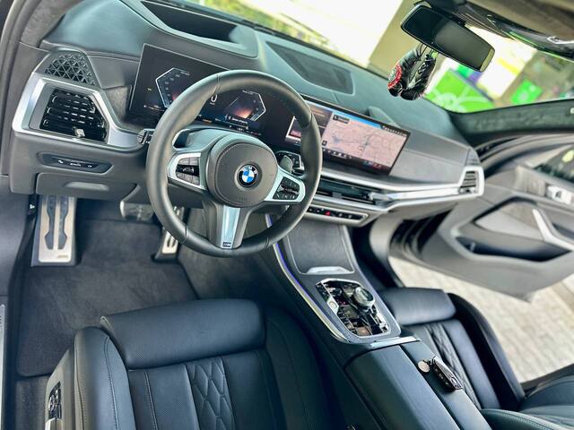 Срочная продажа авто Bmw x5 40D фото 2