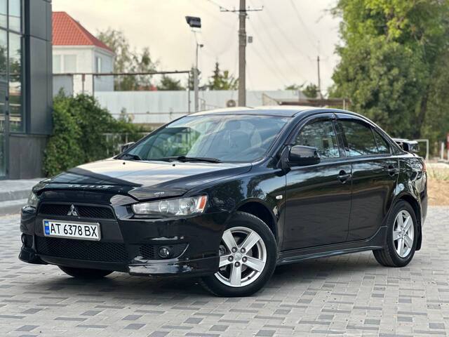 Срочная продажа авто Mitsubishi Lancer фото 7