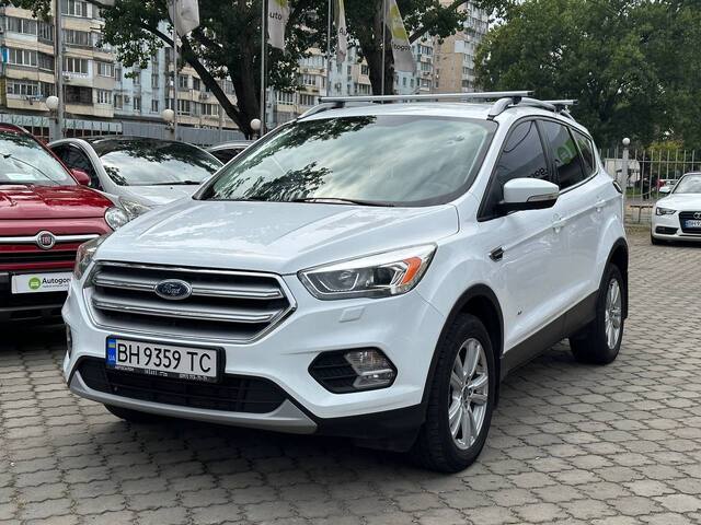 Срочная продажа авто Ford Kuga фото 1