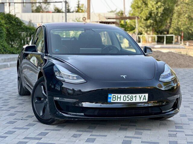 Срочная продажа авто Tesla 3 Long Range Dual  Motor фото 6