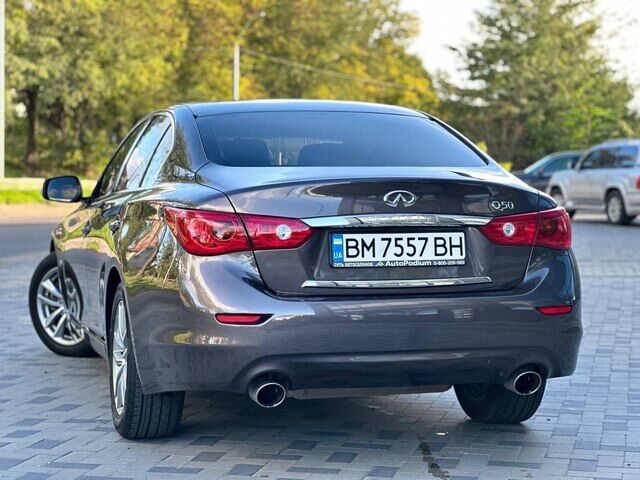 Срочная продажа авто Infinity Q50 фото 4