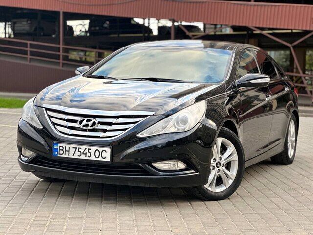 Срочная продажа авто Hyundai Sonata фото 1