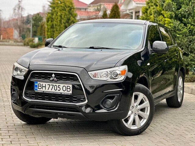 Срочная продажа авто Mitsubishi Outlander фото 1