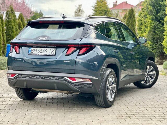 Срочная продажа авто Hyundai Tucson фото 2