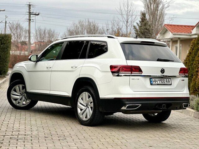 Срочная продажа авто Volkswagen Atlas фото 8
