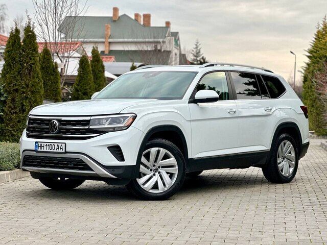 Срочная продажа авто Volkswagen Atlas фото 7