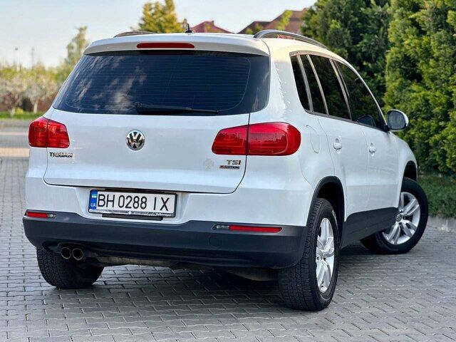 Срочная продажа авто Volkswagen Tiguan фото 7