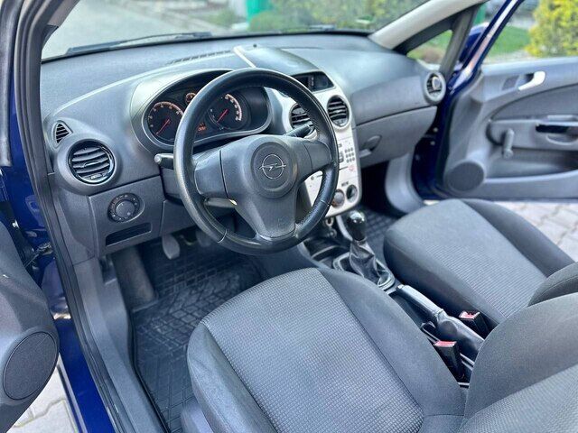 Срочная продажа авто Opel Corsa фото 5