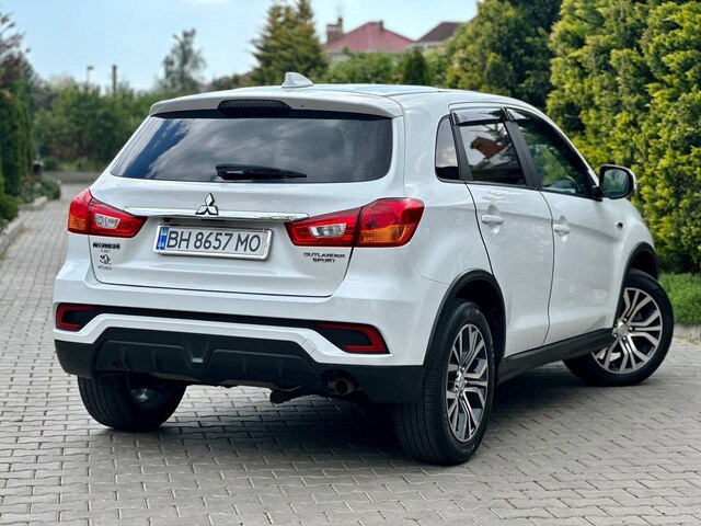 Срочная продажа авто Mitsubishi Outlander Sport фото 7