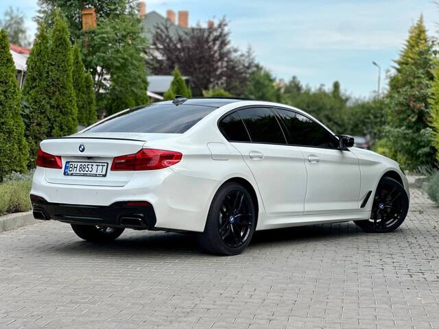 Срочная продажа авто BMW 5 Series (G30) фото 7