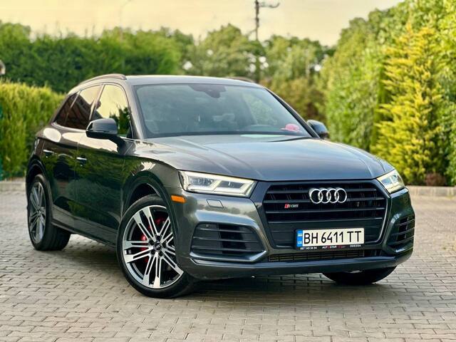 Срочная продажа авто Audi SQ5 фото 1