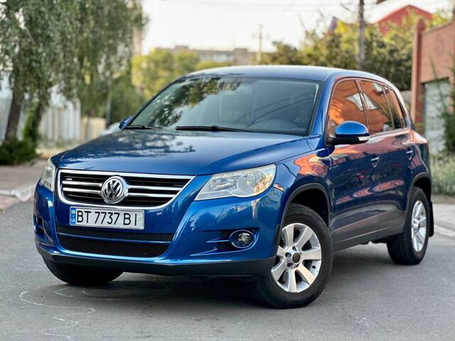 Срочная продажа авто Volkswagen Tiguan фото 7