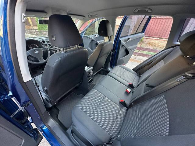 Срочная продажа авто Volkswagen Tiguan фото 4