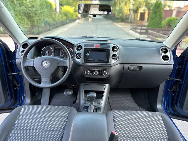 Срочная продажа авто Volkswagen Tiguan фото 3