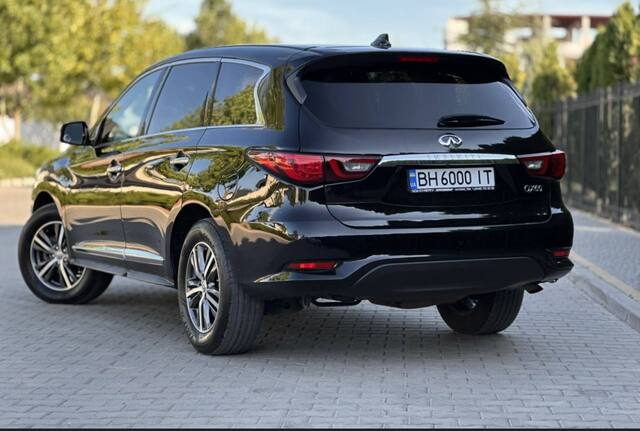 Срочная продажа авто Infiniti Qx60 фото 9