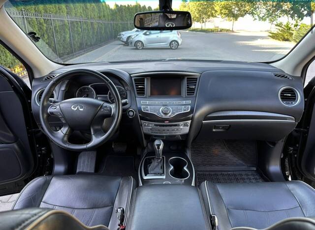 Срочная продажа авто Infiniti Qx60 фото 6