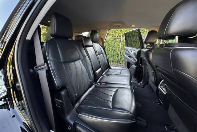 Срочная продажа авто Infiniti Qx60 фото 3