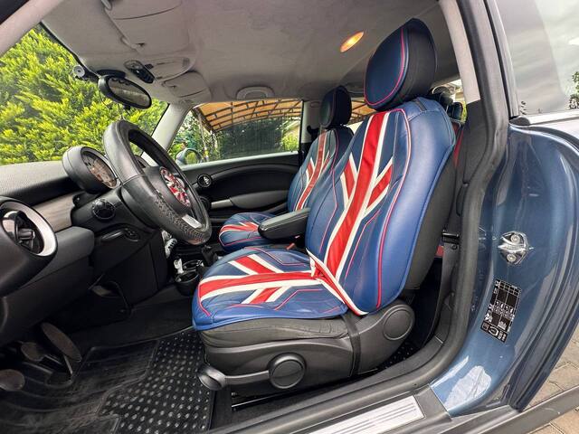 Срочная продажа авто MINI Cooper фото 2