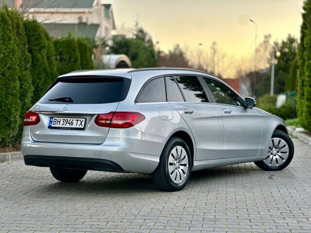 Срочная продажа авто Mercedes-Benz C-class фото 7