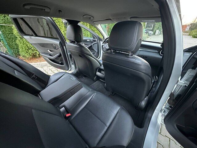 Срочная продажа авто Mercedes-Benz C-class фото 6