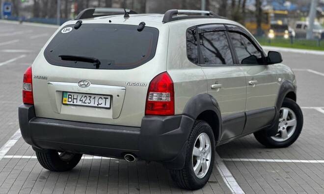 Срочная продажа авто Hyundai Tucson фото 6