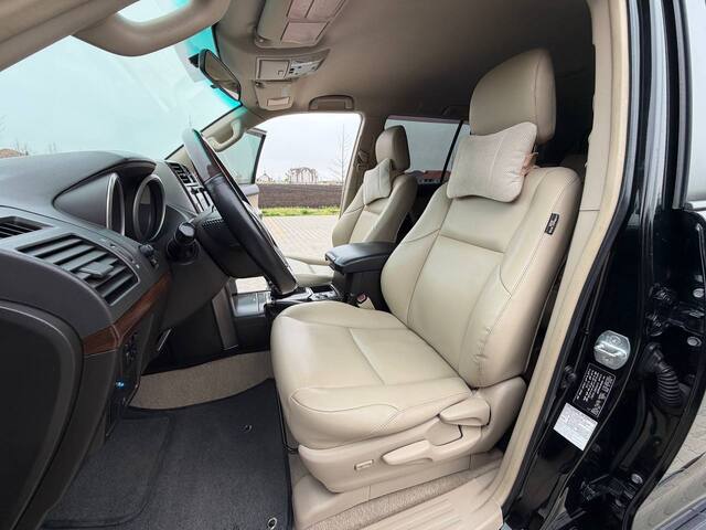 Срочная продажа авто Toyota Land Cruiser Prado фото 2