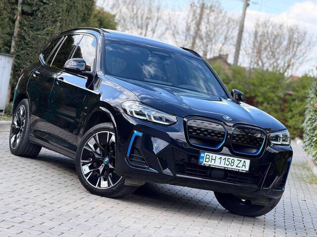 Срочная продажа авто BMW IX3 фото 7