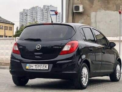 Срочная продажа авто Opel Corsa фото 2